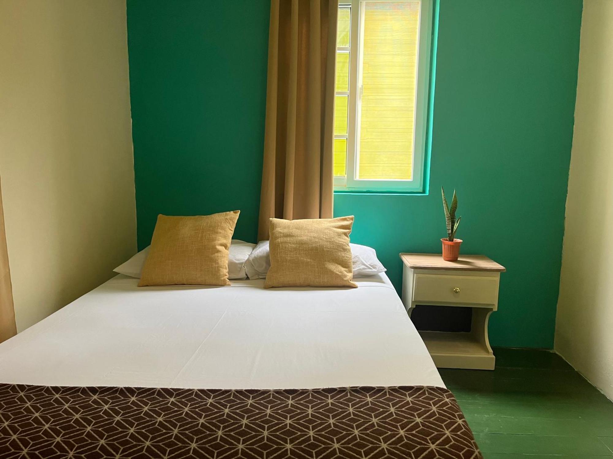 Hostal Cay Бастиментос Екстериор снимка